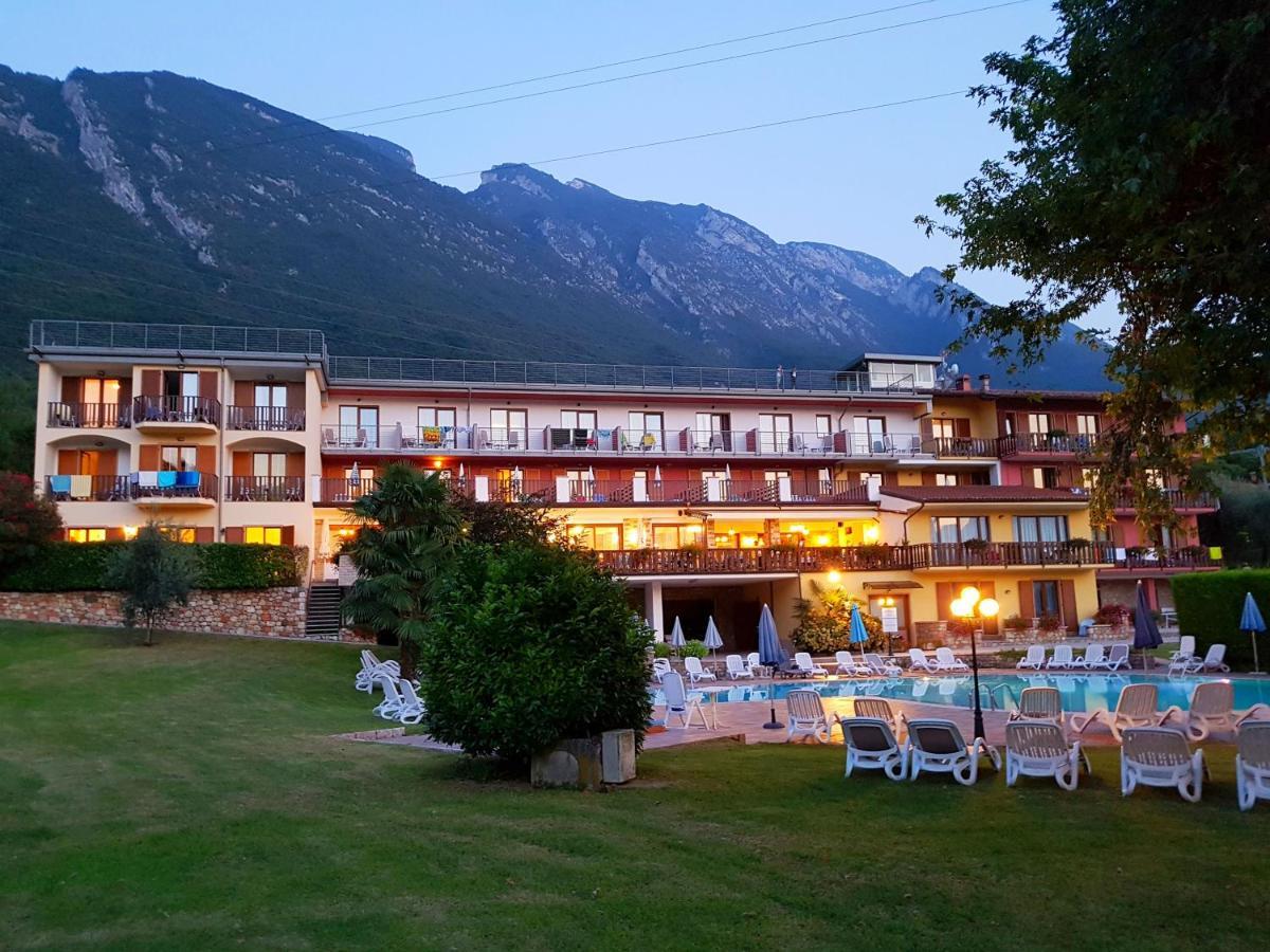 Park Hotel Val Di Monte ***S Malcesine Exterior photo